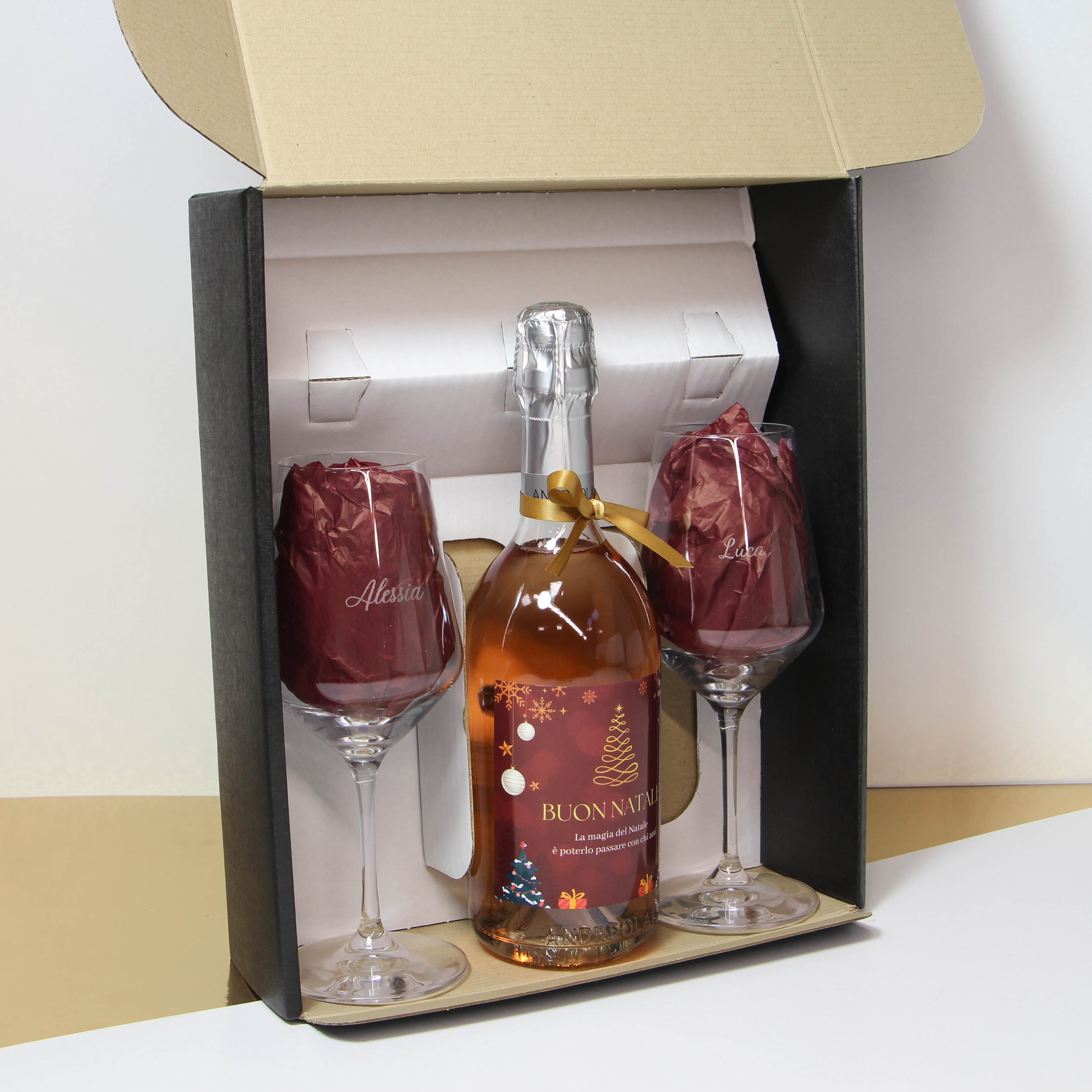 confezione bollicina ros&egrave; e calici personalizzati